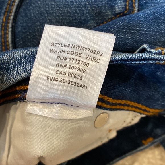 Hudson Long Jeans - Picture 6 of 6